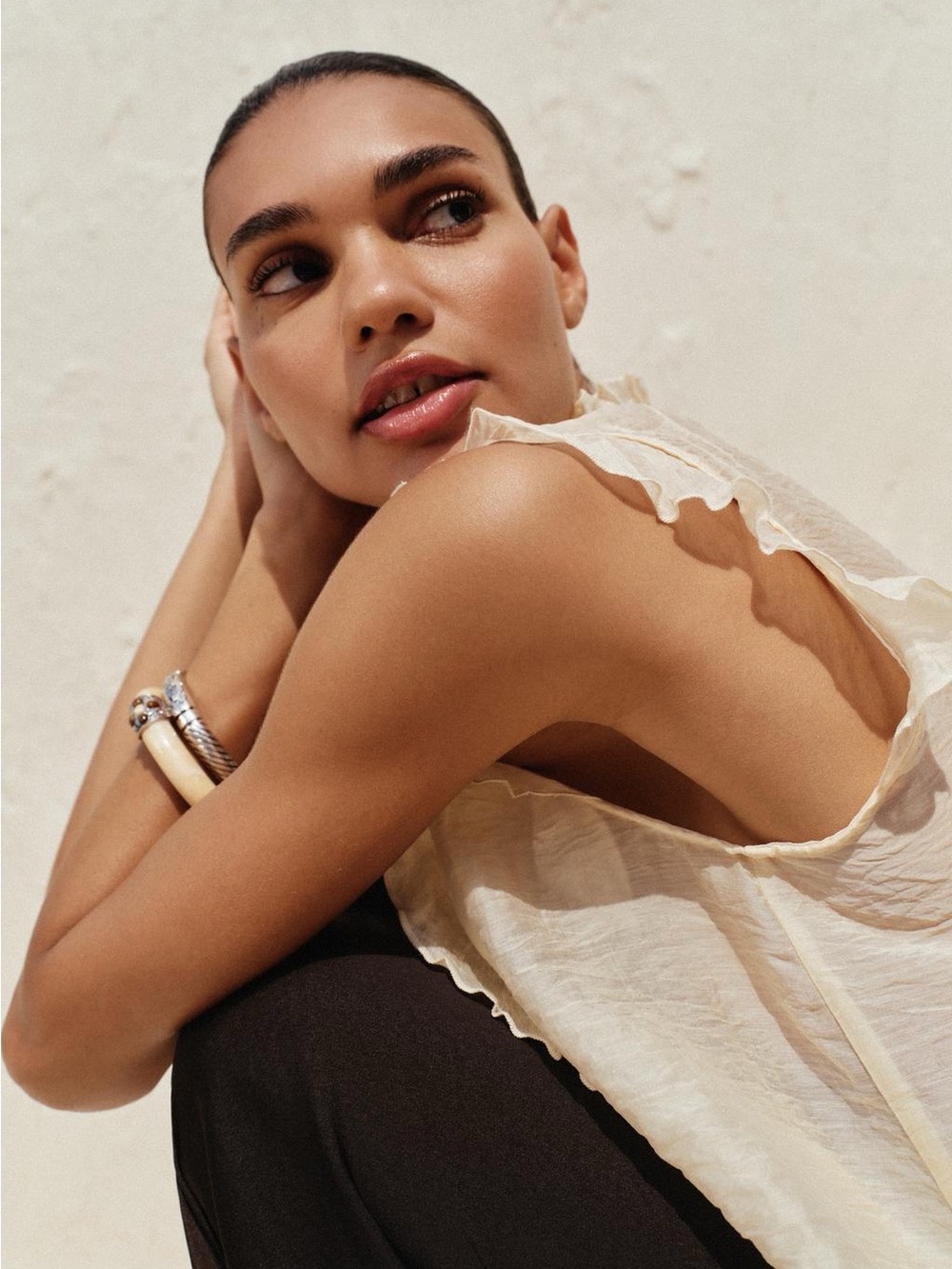 Zara Ruffle Top - Picture 5 of 10